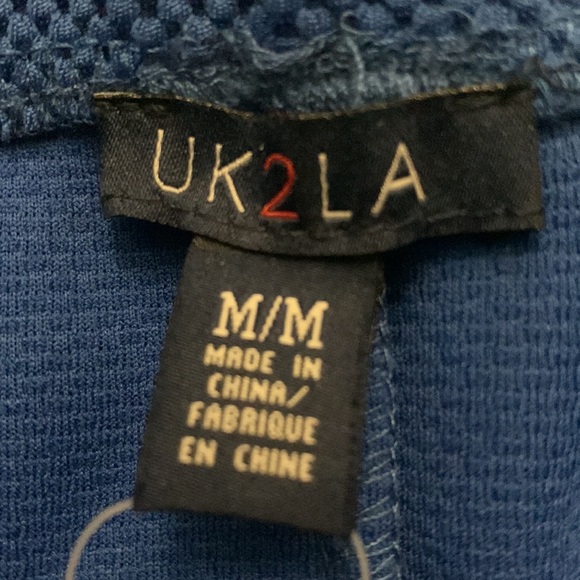 2000’s Mid-leg Blue Skirt- Never worn! - Picture 2 of 2